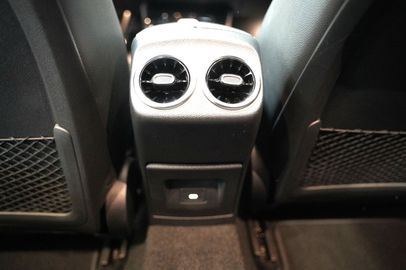 Car image 48