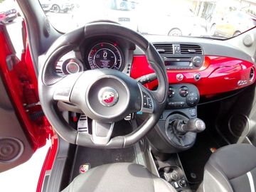 Car image 16