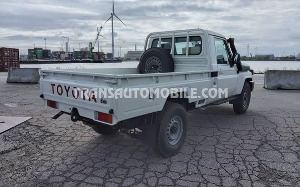 Toyota Land Cruiser 97 kW image number 2