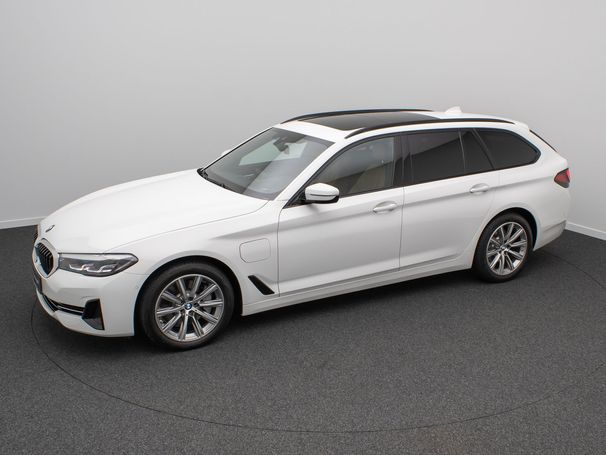 BMW 530 Touring 215 kW image number 16