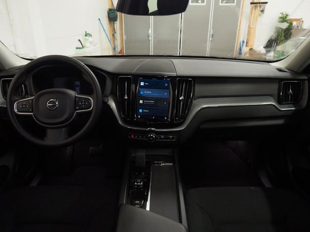 Volvo XC60 B4 Momentum 145 kW image number 17