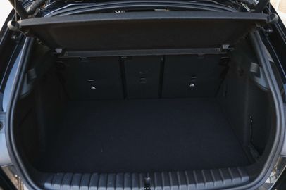 Car image 37