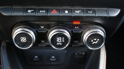 Car image 42