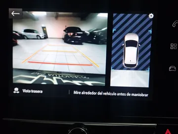 Car image 26