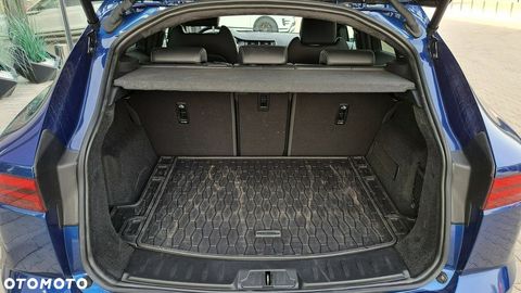 Car image 37