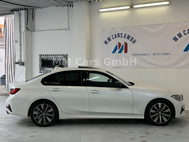 BMW 320d Sport Line 140 kW image number 4