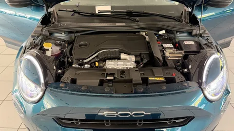Car image 28