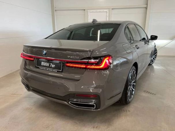 BMW 740d xDrive 250 kW image number 8