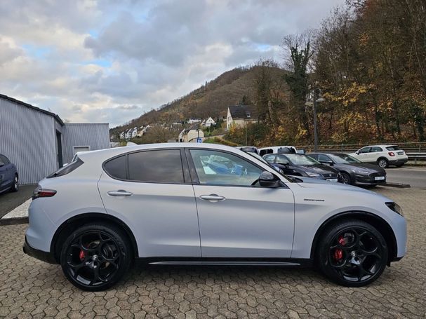 Alfa Romeo Stelvio 2.0 Q4 206 kW image number 2