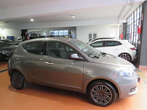 Lancia Ypsilon 51 kW image number 3