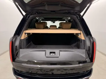 Car image 42
