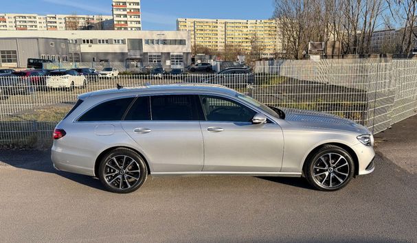 Mercedes-Benz E 220 d T 4Matic Avantgarde 143 kW image number 9