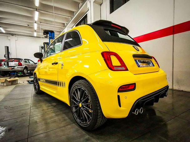 Abarth 595C 1.4 T Jet 180 Competizione 132 kW image number 4