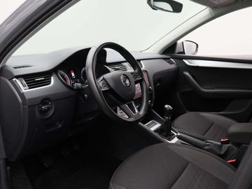 Car image 31