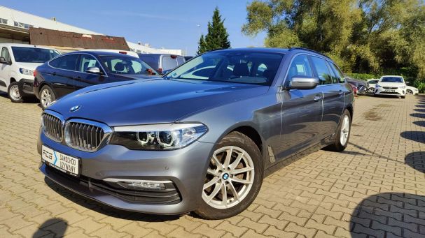 BMW 520d Touring xDrive 140 kW image number 1