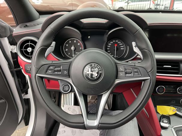 Alfa Romeo Stelvio 2.0 Turbo 16V AT8-Q4 147 kW image number 14