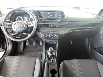 Car image 13