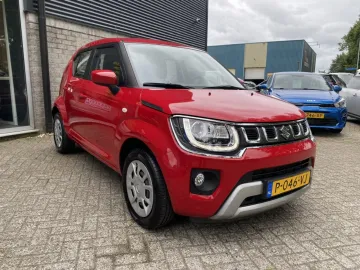 Car image 2