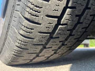 Car image 37