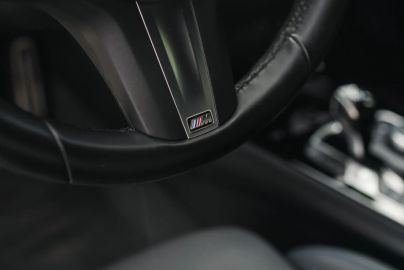 Car image 37