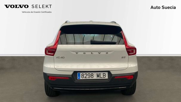 Volvo XC40 B3 Plus Dark 120 kW image number 3