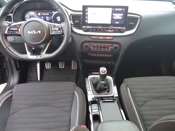 Kia ProCeed 1.5 T-GDI GT Line 118 kW image number 11