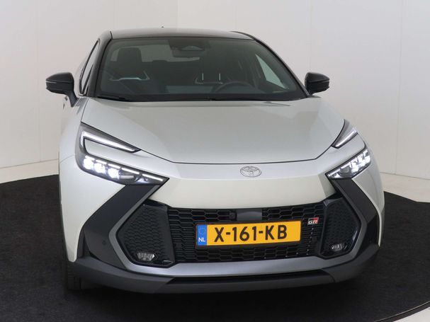 Toyota C-HR Hybrid 135 kW image number 26