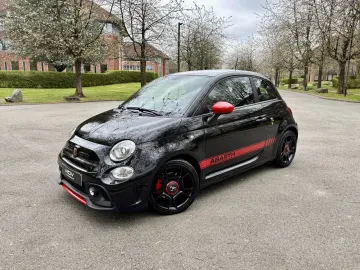 Car image 32