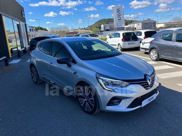 Renault Clio TCe 100 Initiale Paris 74 kW image number 2