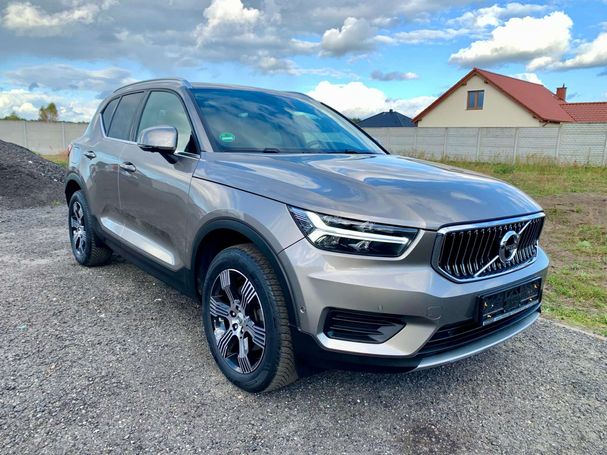 Volvo XC40 AWD Inscription 145 kW image number 1