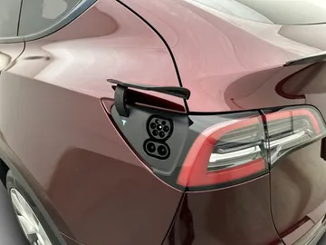 Car image 37