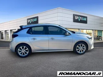 Car image 4