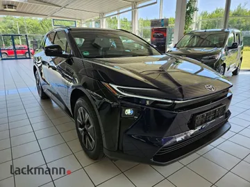 Car image 2