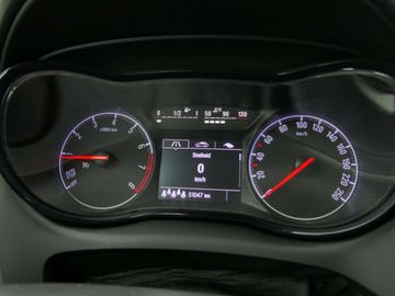 Car image 38