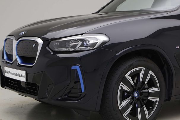 BMW iX3 M Sport 210 kW image number 9