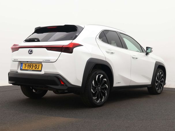 Lexus UX 250h 135 kW image number 2