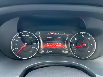 Car image 23