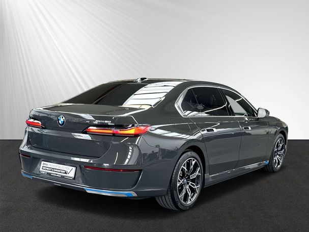 BMW i7 xDrive60 400 kW image number 3