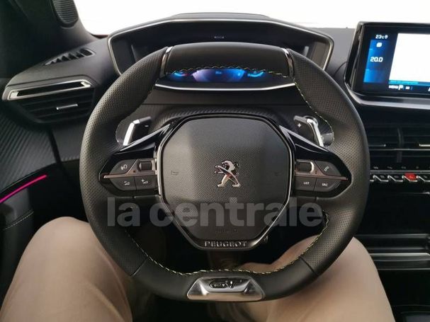 Peugeot 2008 PureTech 130 96 kW image number 16