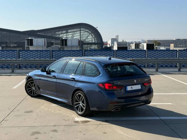 BMW 520d Touring xDrive 140 kW image number 8