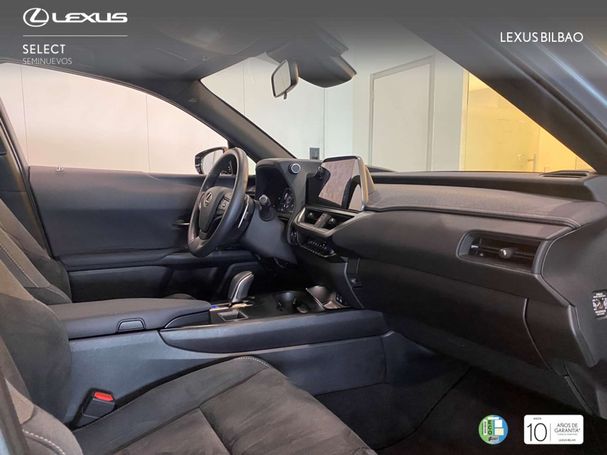 Lexus UX 300e 150 kW image number 6