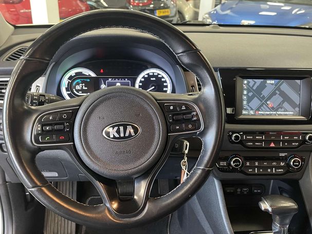 Kia Niro Hybrid 1.6 GDI 104 kW image number 6