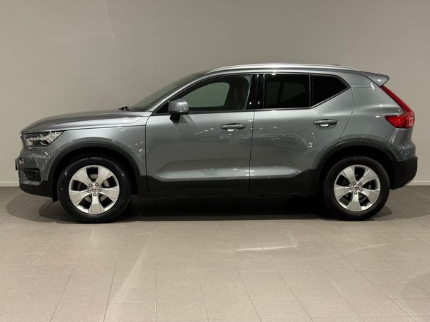 Volvo XC40 T3 Momentum 116 kW image number 2