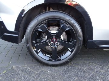 Car image 50
