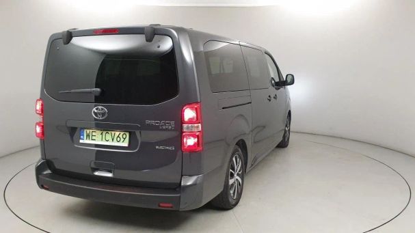 Toyota Proace Verso 100 kW image number 8