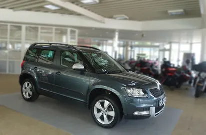 Car image 2