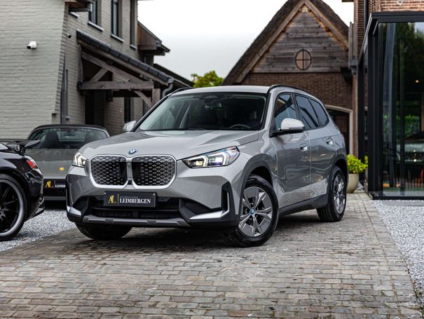 BMW iX1 eDrive20 150 kW image number 1