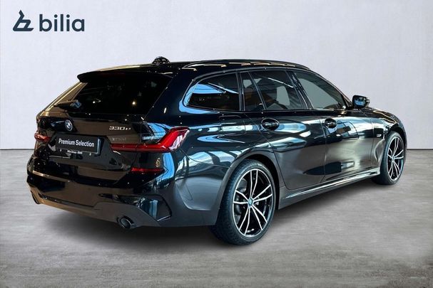 BMW 330e Touring M Sport xDrive 216 kW image number 3