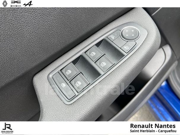 Renault Clio TCe 90 66 kW image number 9