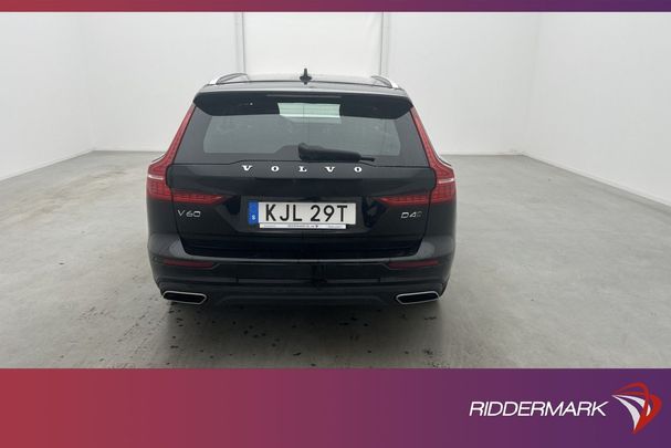 Volvo V60 Cross Country D4 AWD 140 kW image number 2